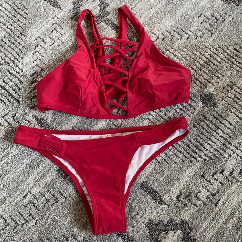 ✨Cupshe Swim Suit✨